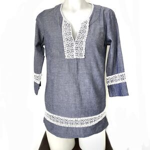 Boden Chambray Eyelet lace trim Top 3/4 sleeve chambray top Size 2 Regular